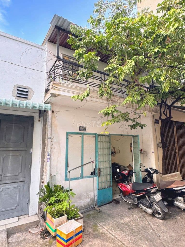 Nhanh Mới Kịp SổĐẹp GiáTốt 3,939Tỷ 36m²(4 x 9) 2Tầng Hẻm6M Giáp TânPhú