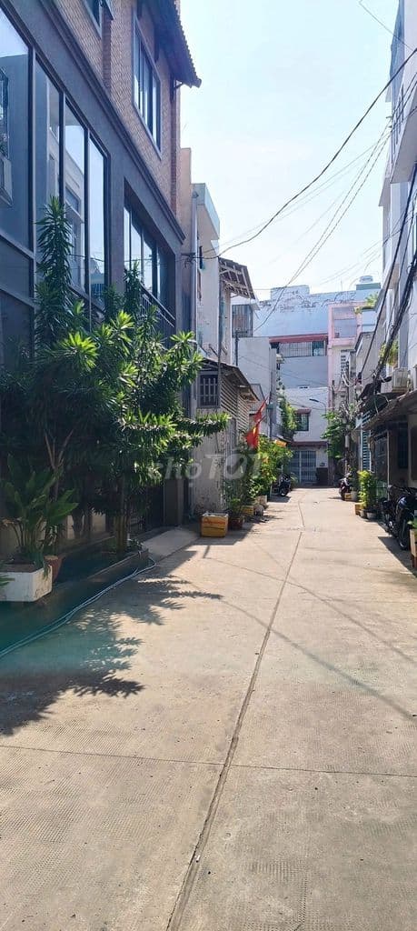 Chủ gấp bán nhà hẻm xe hơi 5m thông ngay Lê Liễu - 2 Tầng BTCT - 3PN