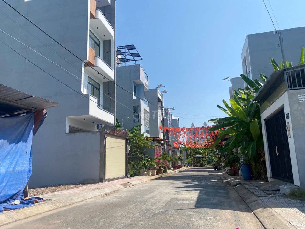 BÁN ĐẤT NGAY ĐƯỜNG LÒ LU , KHU DÂN CƯ HIỆN ĐẠI. - Ảnh 3