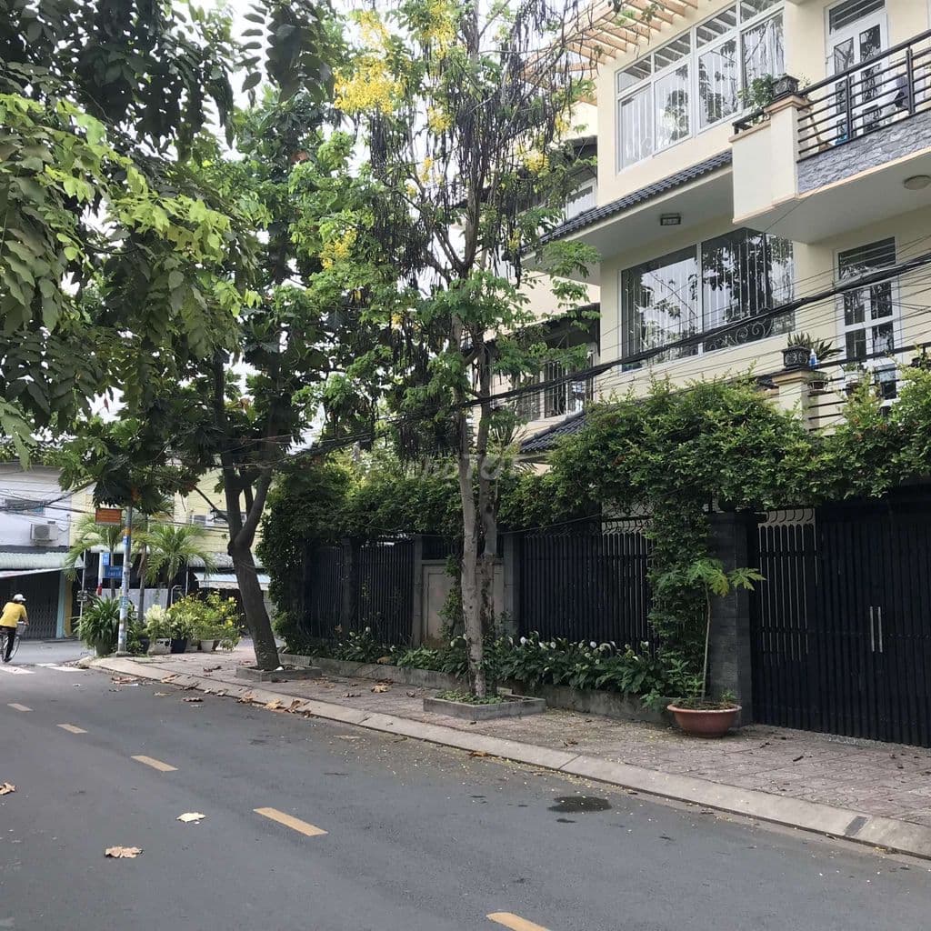 14ty5 thương lương bán biêt thư khu dân cư cao lỗ p4 Q8