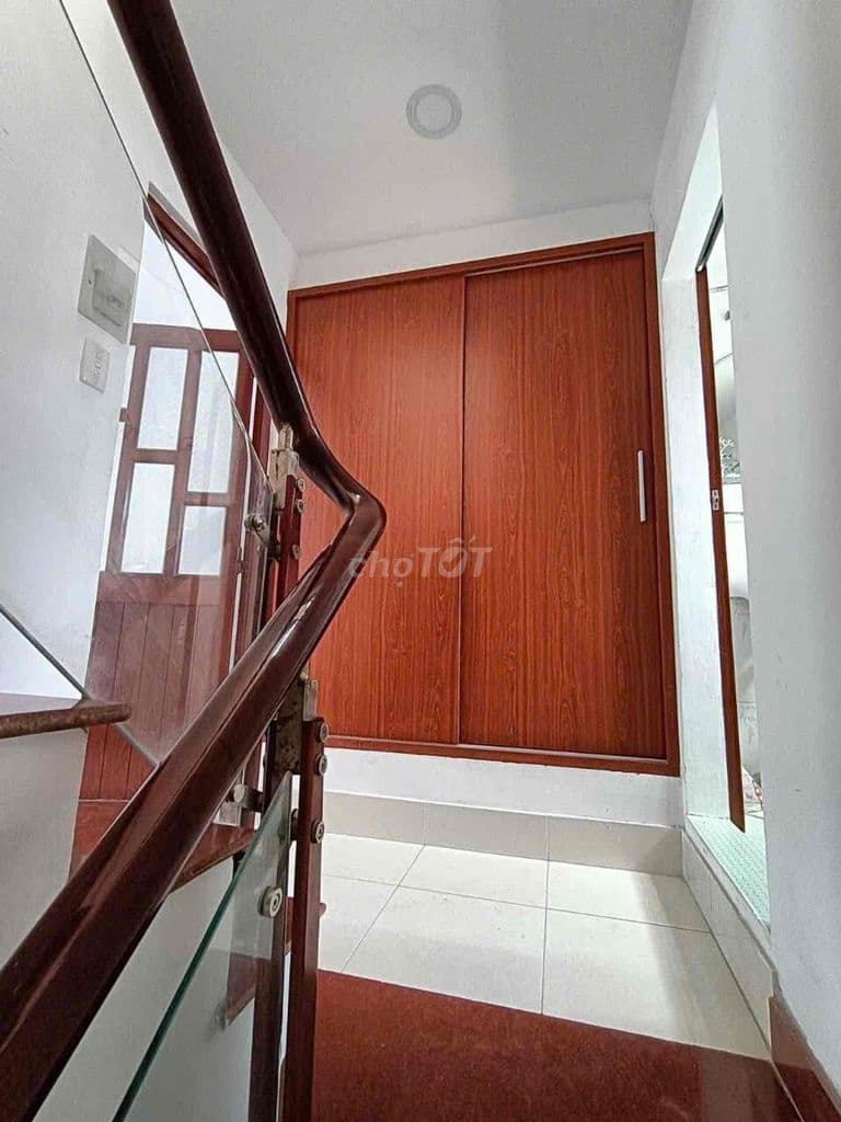 🏡 NHÀ ĐẸP FULL NỘI THẤT – HẺM XE MÁY – CÁCH MẶT TIỀN 15M – CHỈ 3 TỶ - Ảnh 2