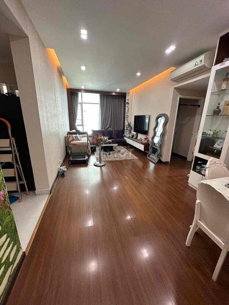 BÁN GẤP CC HOÀNG QUỐC VIỆT NGAY KHU PHÚ MỸ HƯNG CC MỚI ĐẸP