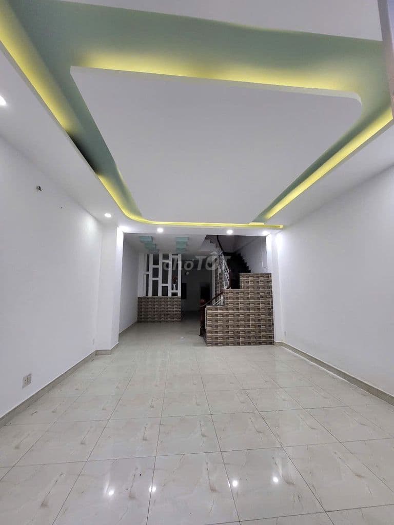 Nhà đẹp View kênh thoáng mát đường lớn 20m , KDC Phú Lợi P7 Q8 - Ảnh 2