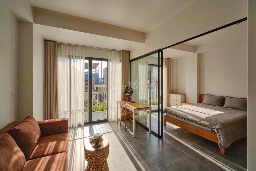 STUDIO TÁCH BẾP GẦN PHÚ MỸ HƯNG, CRESSENT MALL, NGUYỄN TẤT THÀNH