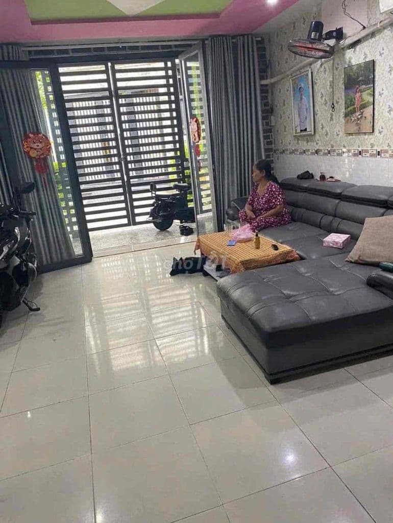 !! Cần bán gấp căn 1 Trệt 1 Lầu. Có sẵn dòng tiền 9tr/tháng. Giá đang - Ảnh 2
