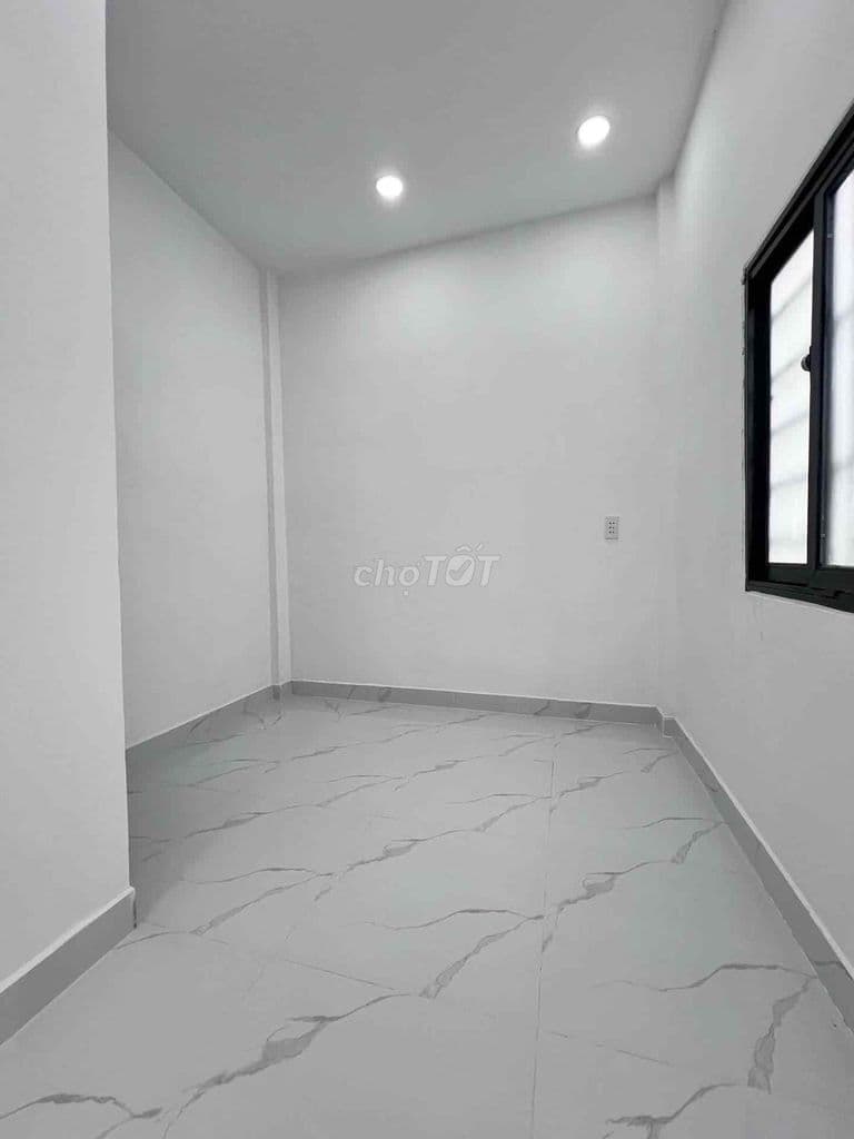 NHÀ NHỎ – GIÁ NHỎ–2,05 Tỷ- PHÙ HỢP GIA ĐÌNH TRẺ - Ảnh 3