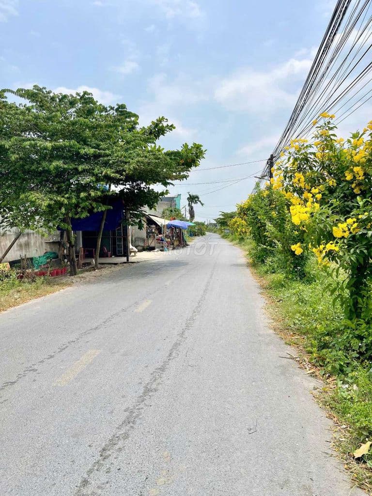 Cần Bán Gấp Một Căn Nhà Sổ Hồng Riêng