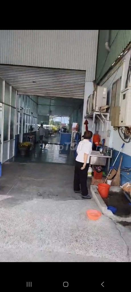 NHÀ XƯỞNG HƠN 2000M2 HẺM LỚN, CÁCH MT LÊ VĂN KHƯƠNG 50M. - Ảnh 3