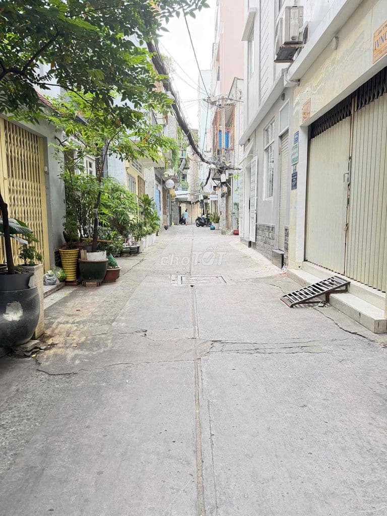 BÁN NHÀ 4 TẦNG 53M2 (3.9m x 14m) NGUYỄN BIỂU Q5. GIÁ: 12.5 TỶ TL