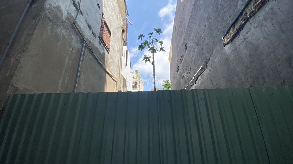 ⭐️Đất Mặt Tiền Chợ Lớn Quận 6 - 84m2 (4x21m) - Giá 13.5 Tỷ