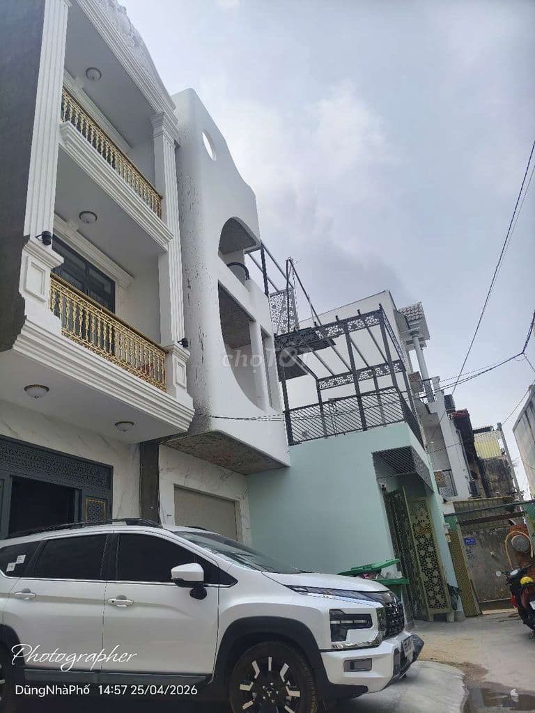 NHÀ MỚI 3 TẦNG, 4X26, HXH 8M, NHỈNH 6 TỶ. KHU PHÂN LÔ-DÂN TRÍ ĐỒNG BỘ - Ảnh 2