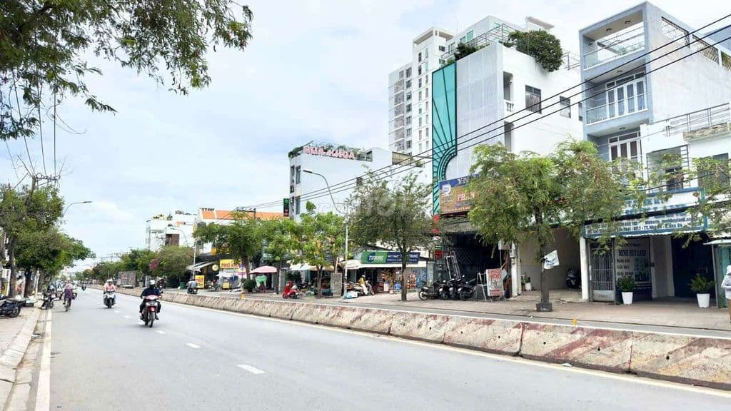 MT huỳnh tấn phát