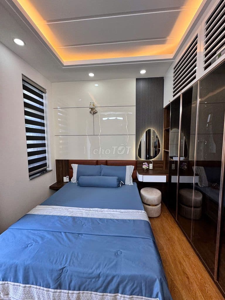 Bán nhà 4X18m đường Hoàng Bật Đạt, P. Tân Sơn, TP.HCM - Ảnh 2
