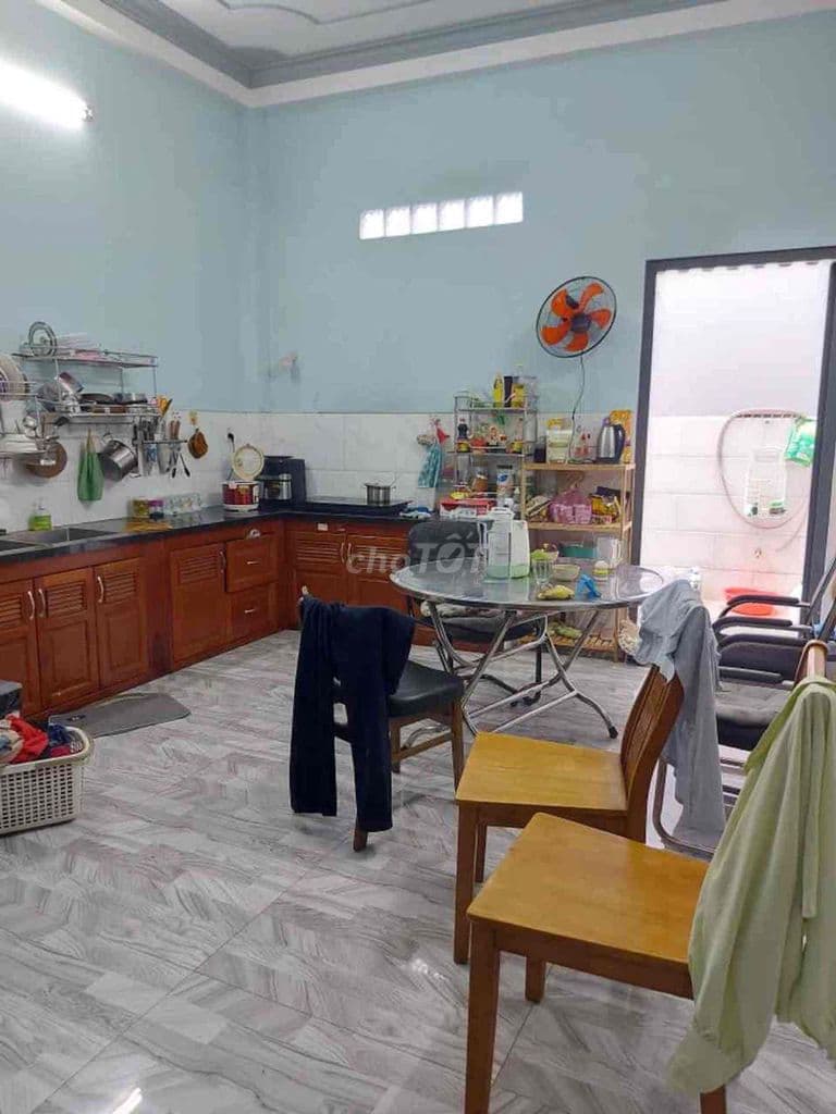 NHÀ GẦN EMART , DT 4.2*13 , 2 TẦNG , HẺM XE HƠI , CHỈ NHỈNH 3 TỶ - Ảnh 3