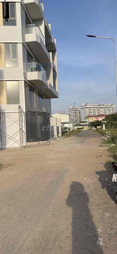 Đất Ngô Chí Quốc 57m2 giá 3,1 tỷ sổ sẵn hẻm xe hơi thông