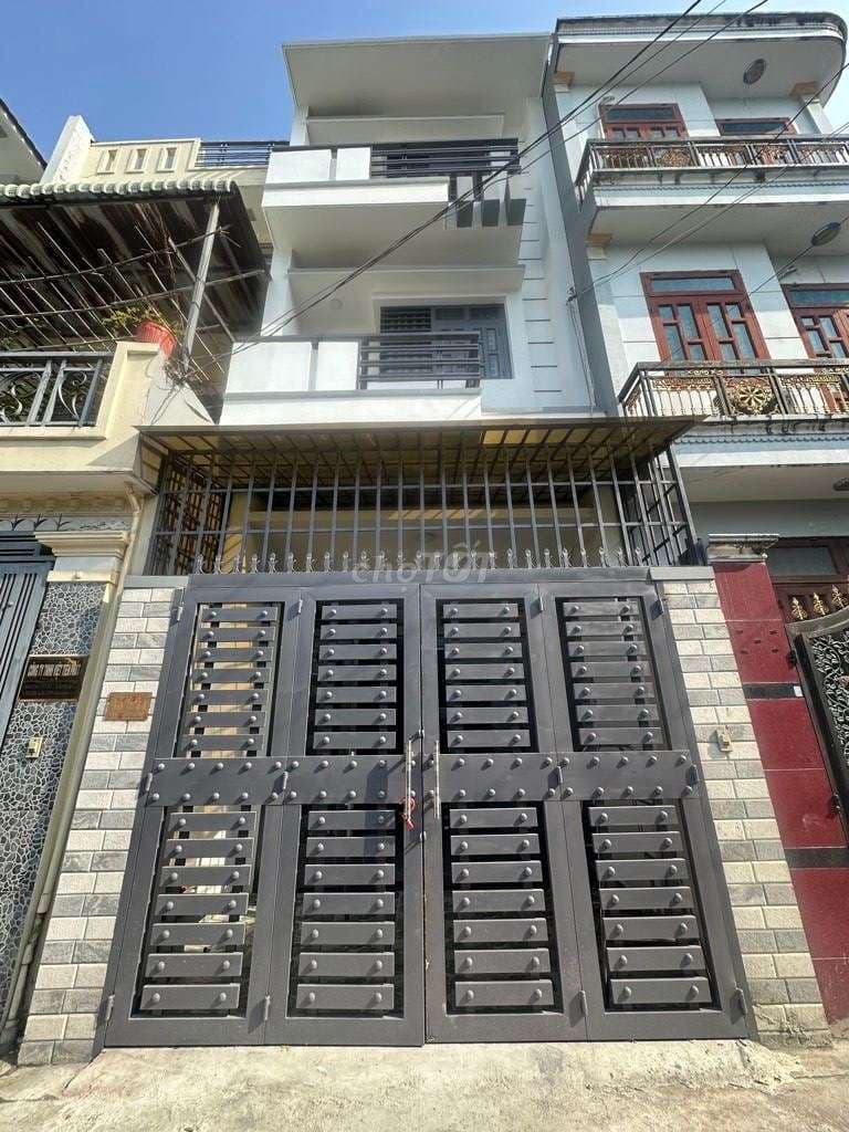 BÁN NHÀ 4 TẦNG DTSD 240 HẺM XE HƠI ĐƯỜNGNGUYỄNẢNHTHỦPHƯỜNGTRUNG MỸTÂY - Ảnh 3