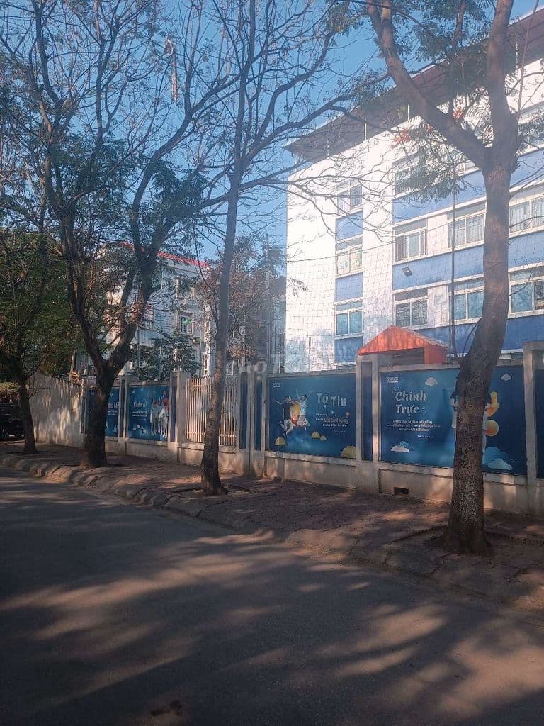 Bán nhà Đô Thị Văn Quán - Lô góc - view trường học -86m2- 20 tỷ - Ảnh 3