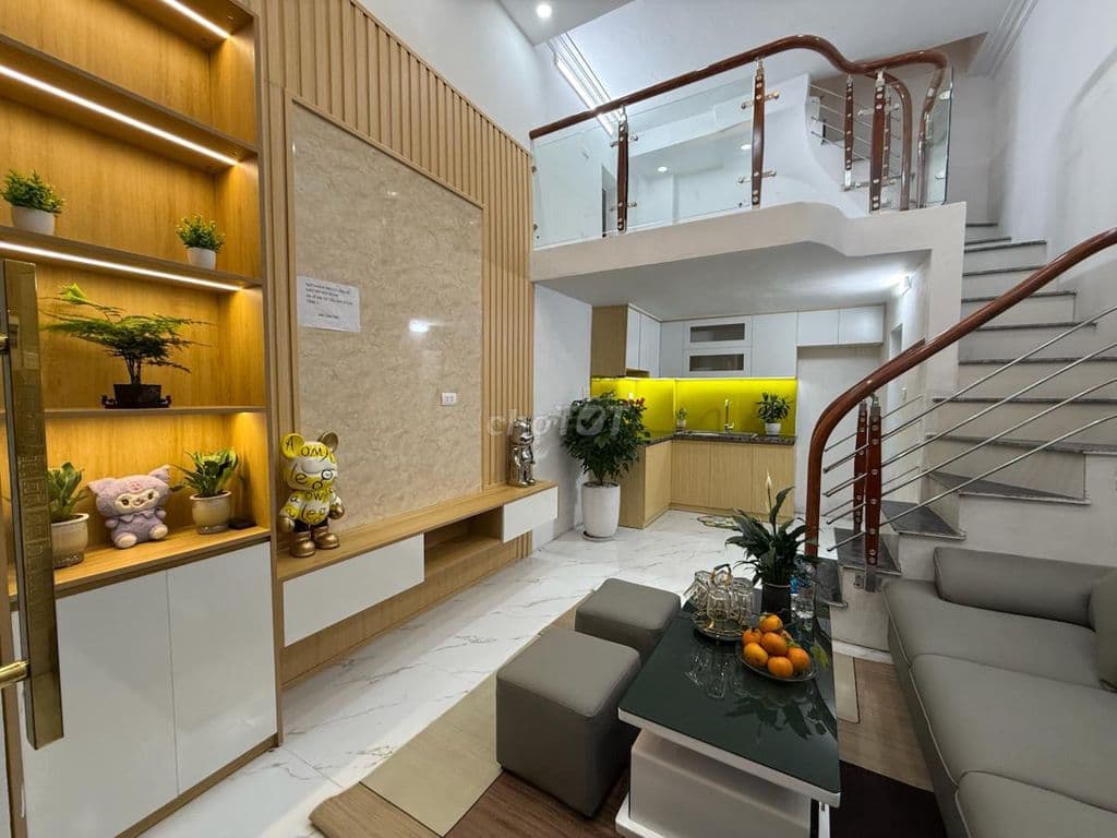 Chỉ hơn 6 tỷ, vợ chồng trẻ có thể sở hữu căn nhà ngay trung tâm Hà Nội