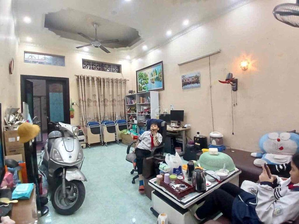 Tô hiệu Hà Đông 51m mt4,5m 4 tầng 4 ngủ,ngõ rộng, cách phố 20m,an sinh - Ảnh 2