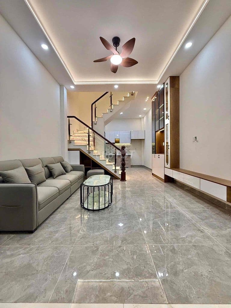 Bán nhà 4x9m 1 trệt 3 lầu 3PN 3WC hẻm Nguyễn Hữu Tiến - Tân Phú - Ảnh 2