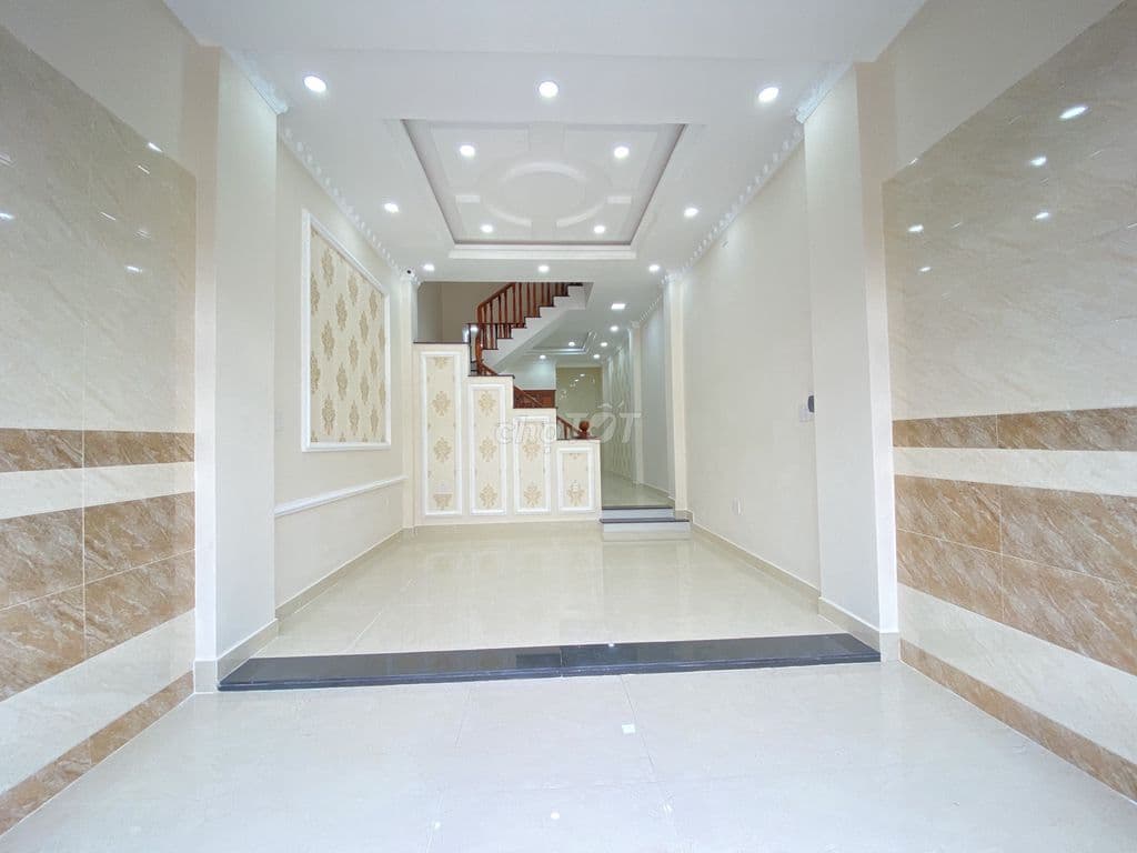 NGỘP GIẢM MẠNH Bán Nhà 3 Lầu - Vạn Phúc CiTy QL13 - Ảnh 2