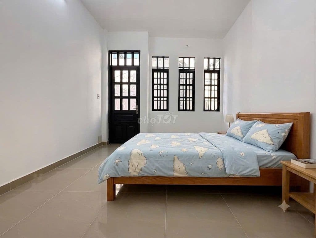 HẺM XE TẢI - Hơn 4 tỷ - Nhà đẹp thông ra Nguyễn Kiệm - Gò Vấp. - Ảnh 3