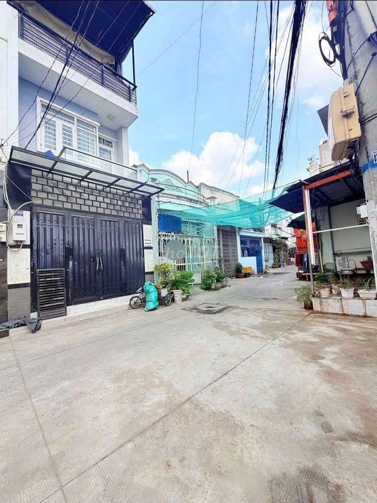 CÓ 5 TỶ KO MUA CĂN NÀY UỔNG Ạ,BÁN NHÀ NGUYỄN VĂN QUÁ HẺM SIÊU TO