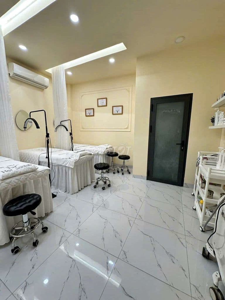 🔴 BÁN GẤP NHÀ ĐẸP 666/ 3 THÁNG 2 Q10 - NGANG HIẾM 5M - 30M2 - HẺM 4M - Ảnh 2