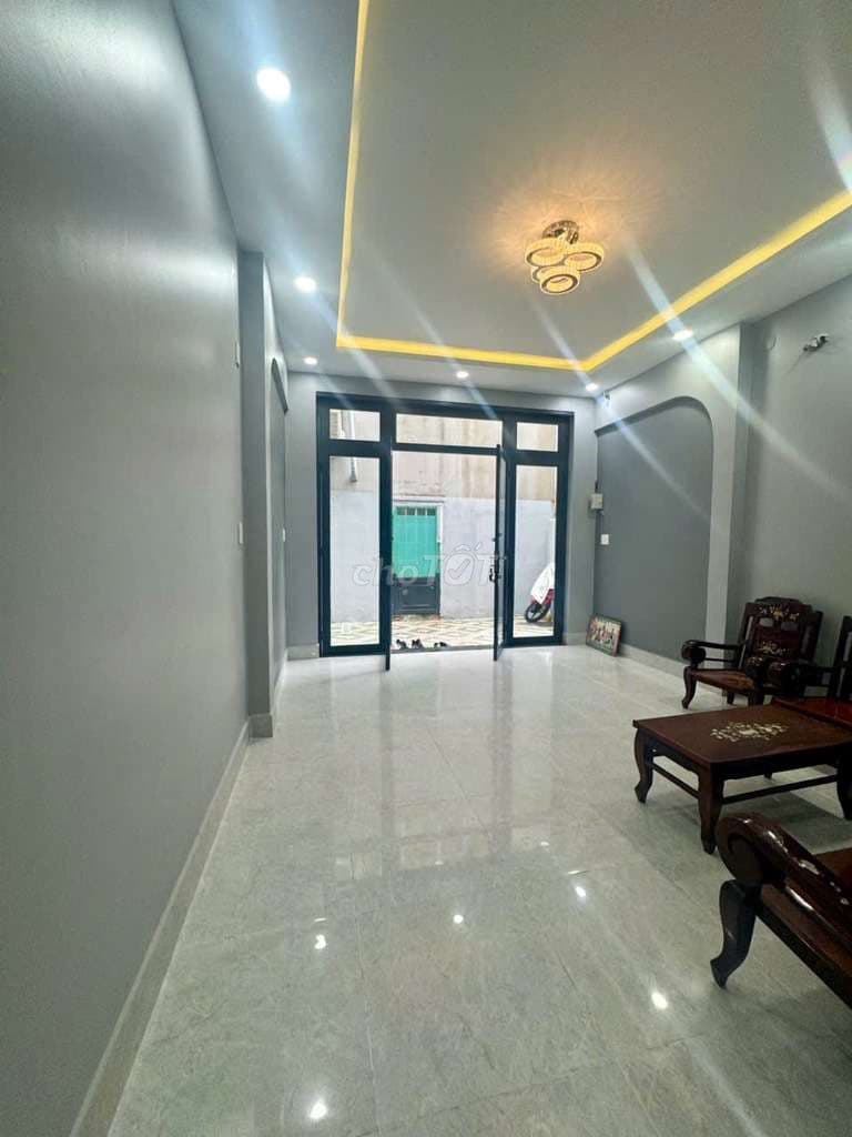 Bán nhà Lê Đình Thám, 4.2m x 13m, hẻm xe hơi, hỗ trợ vay, hơn 4 tỷ TL - Ảnh 2