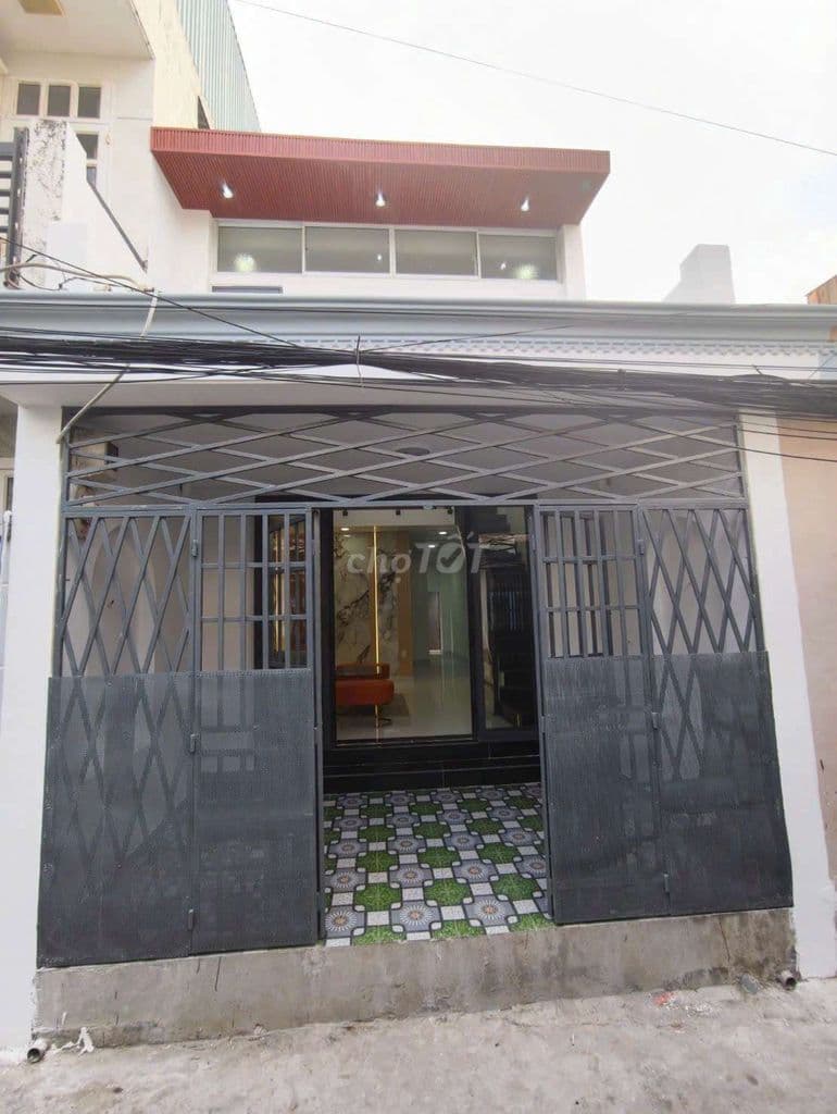 Bán nhà ngay Chợ Thạnh Xuân Quận 12 thích hợp ở và kinh doanh - Ảnh 2