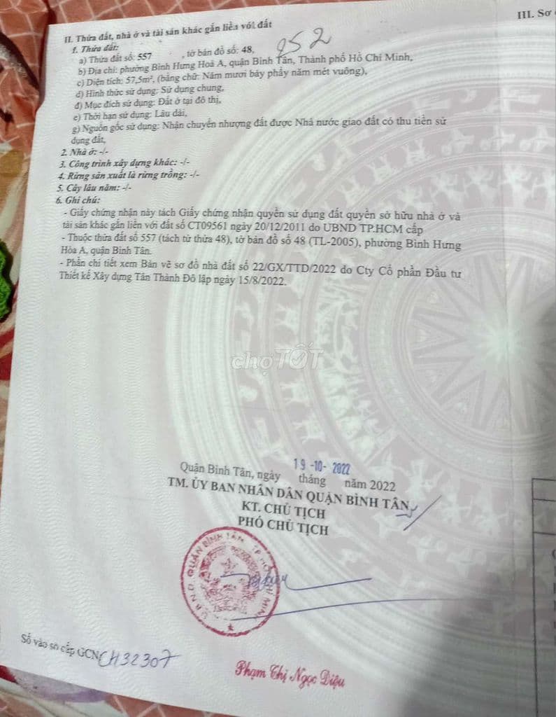 nền đất bán