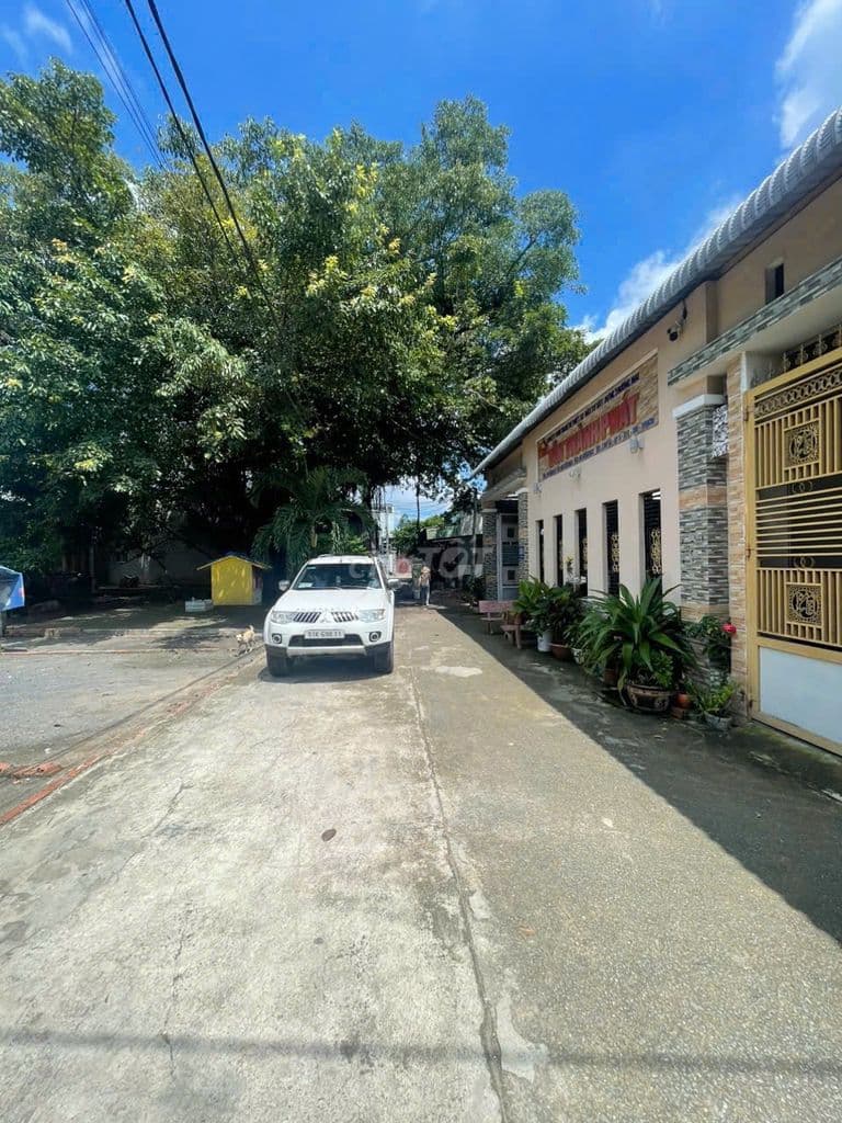 Bán gấp lô đất thổ cư 5x22 ngay ngã 3 Giồng, Xuân Thới Thượng, Hóc Môn