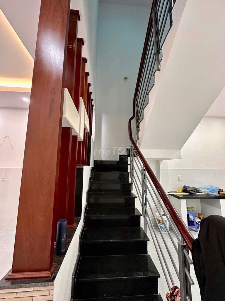 4❌12m, KẸT TIỀN BÁN NHÀ 2 TẦNG, HXH🚗 1/ TÔ KÝ, TCH, Q.12🏡CHỈ 4 TỶ 2 - Ảnh 3