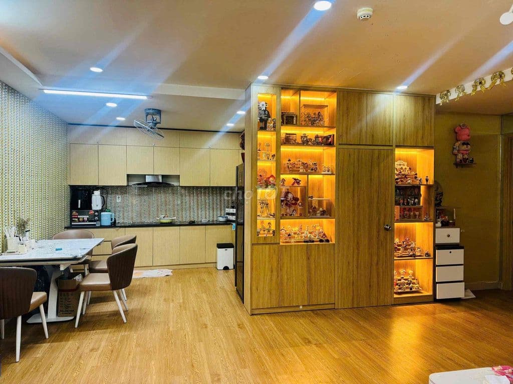 Chính chủ bán chung cư Oriental Plaza Âu Cơ tầng 6 - Ảnh 2