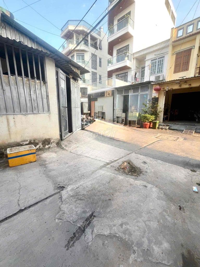 CẦN BÁN NHÀ 2 TẦNG – HẺM XE TẢI ĐỖ CỬA – PHẠM ĐĂNG GIẢNG, BÌNH TÂN – C - Ảnh 3