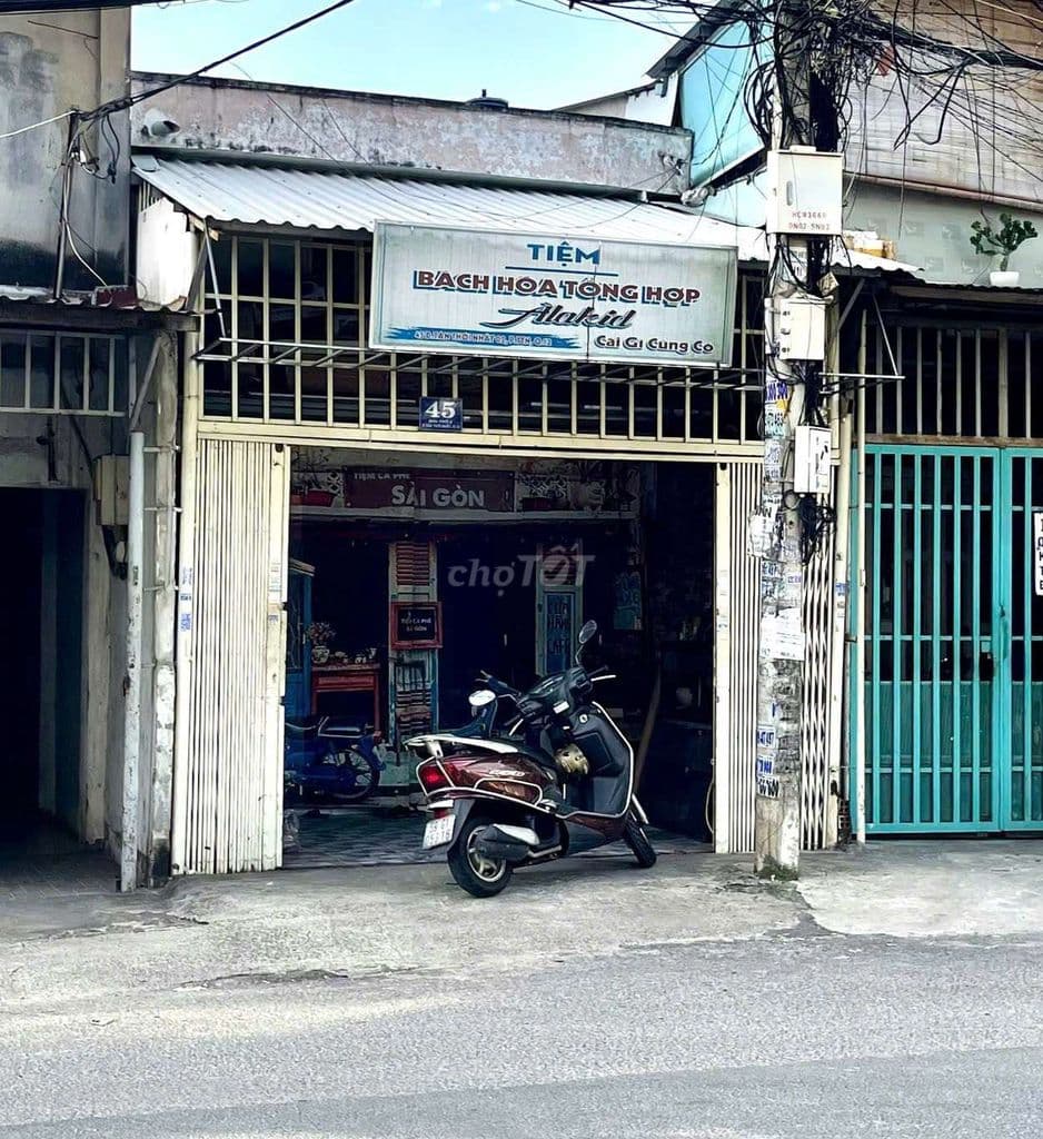 Nhà mặt tiền đường cần bán