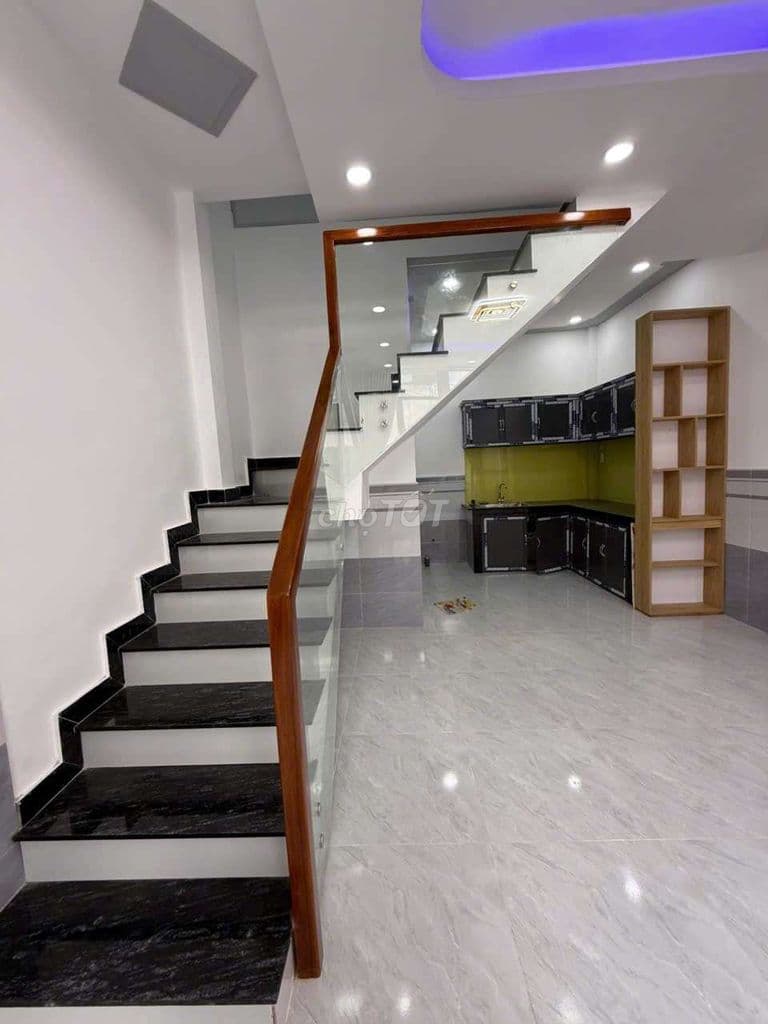 Nhà chính chủ, TTH21, về Gò Vấp 5P. 2PN2WC. Hồ sơ riêng làm sổ hồng - Ảnh 2