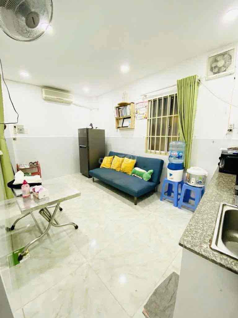 4 TẦNG BTCT-CÁCH 2 CĂN RA MẶT TIỀN-SÁT CẦU THỦ THIÊM