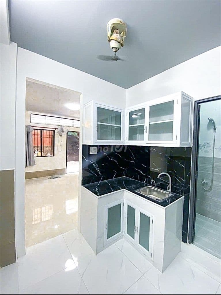 TRẦN PHÚ– TRẦN BÌNH TRỌNG Q5 GIÁP Q1 –3 TẦNG– XE HƠI ĐỖ CỬA–CHỈ 4 TỶ98 - Ảnh 3