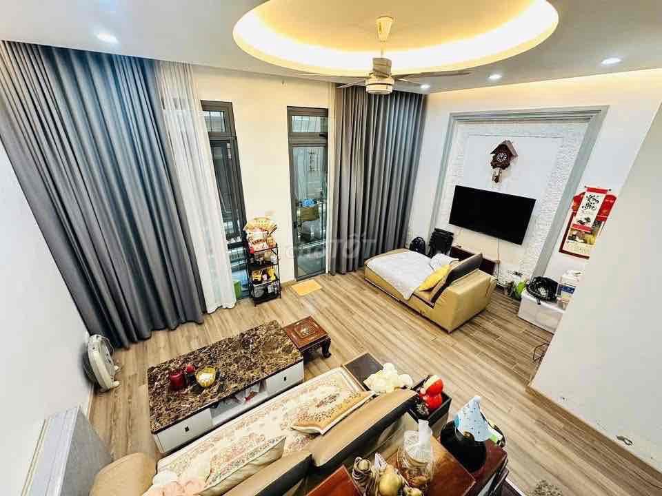 Phân Lô Phố Vip Hoàng Quốc Việt-Cầu Giấy,72m,MT6m Gara Oto,2 Thoáng - Ảnh 3