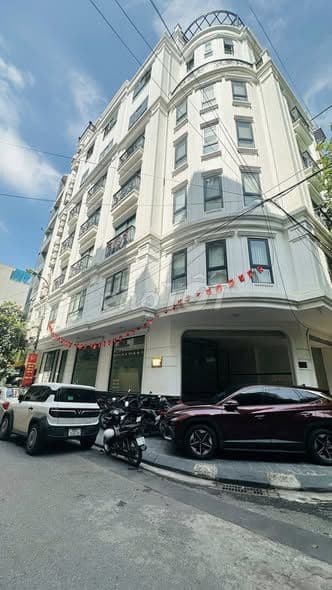 bán toà nhà văn phòng CẦU GIẤY lô góc đẹp