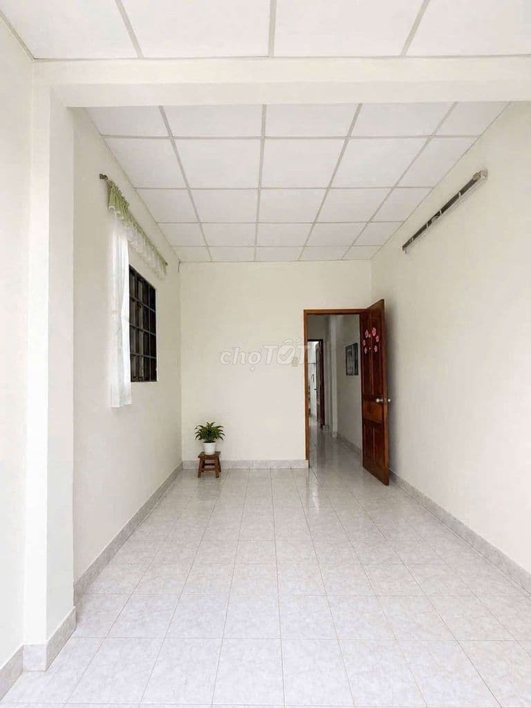 Khu Bà Chiểu_ 1 Trệt 2 Lầu_ 4 Phòng_ DT 40m2< Chỉ 6.45 Tỷ - Ảnh 2