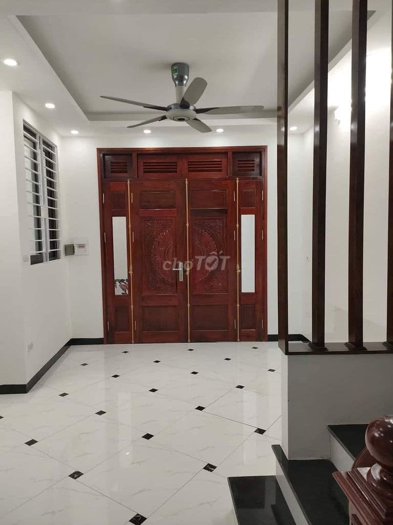 42m ô tô, 7.2 tỷ Hữu Lê Hữu Hoà ,Thanh Trì Lô góc cực thoáng ở sướng