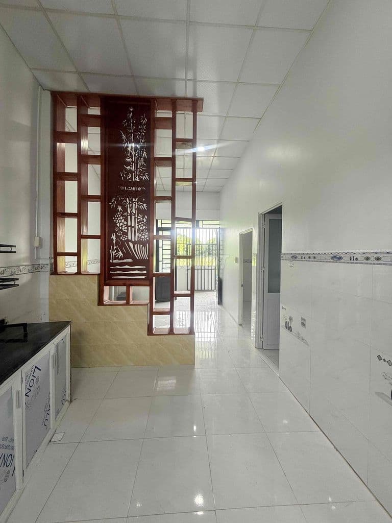 Nhà cần bán gấp - Ảnh 3