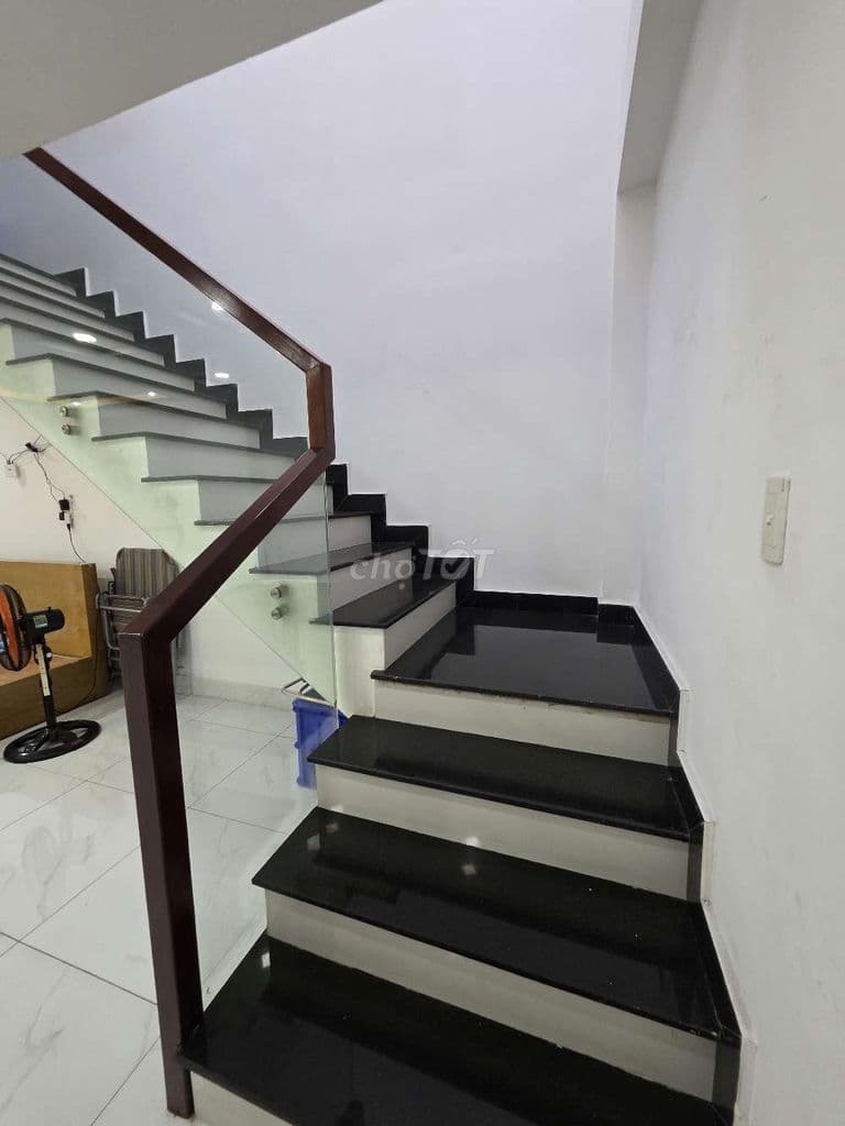 chính chủ giảm 300tr cần bán gấp nhà HXH Lê Văn Thọ p9 Gò Vấp - Ảnh 3