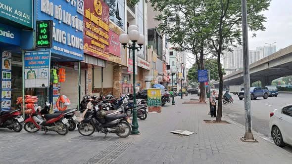 bán mặt phố Nguyễn Xiển gần Nguyễn Trãi