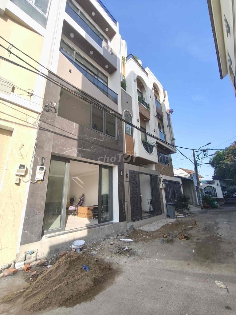 Bán 2 lô Liền Kề, DT 55m2, đường rộng 5m, đs 22 Linh Đông