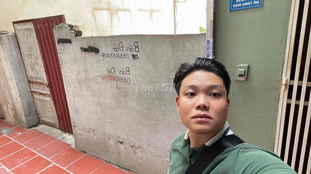 Hiếm! Bán Đất Hồ Tùng Mậu- Mai Dịch- Cầu Giấy 42m2- Vuông vắn- Chỉ 9Tỷ