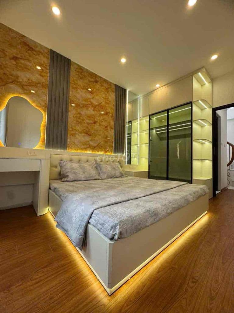 Bán Gấp Nhà Ba Đình 36m2 - 5 Tầng - Gần Phố - Ở Ngay - Hiếm - 7,8 Tỷ - Ảnh 3