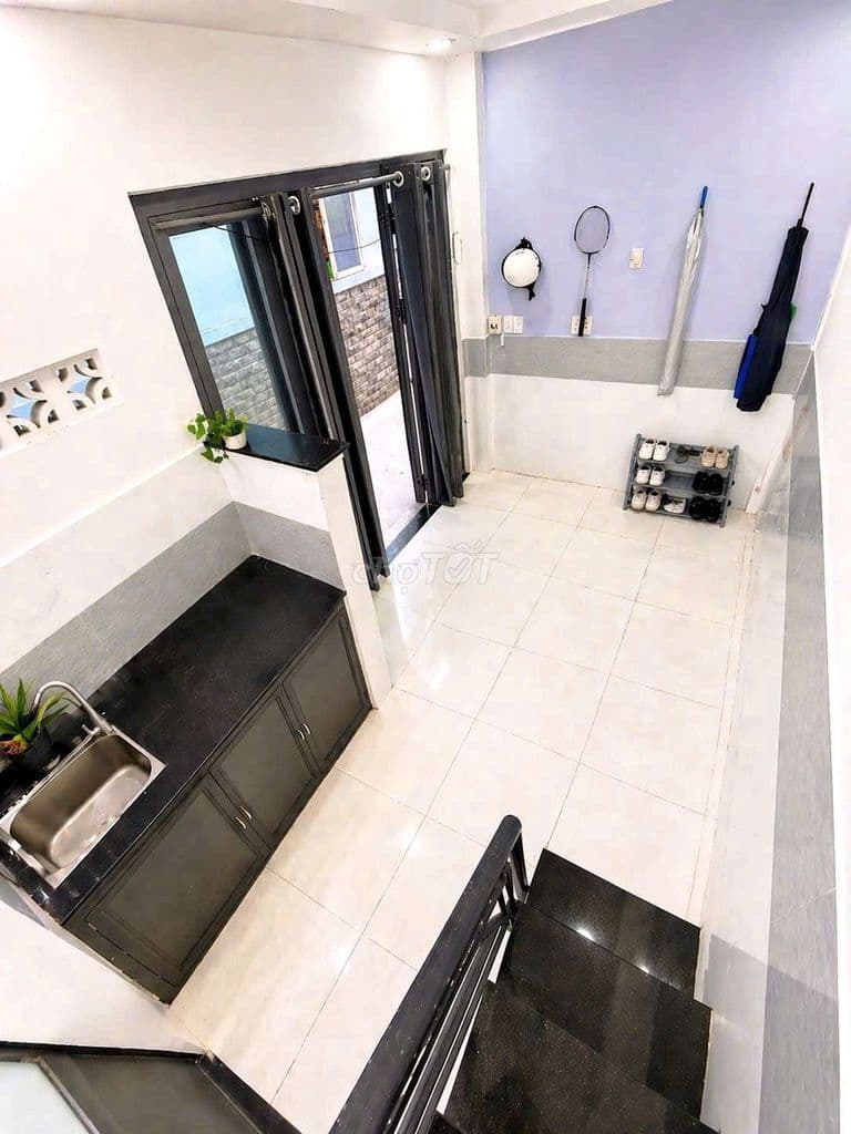 13M2- NGANG HƠN 5M GÒ DẦU 2 TẦNG - HẺM ĐẸP 3M THÔNG - Ảnh 3